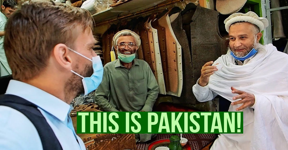 Karl Rock Explores Best Pakistani Traditional Food