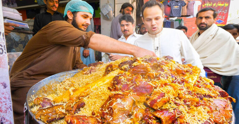 Pakistani Street Food(tawa biryani)